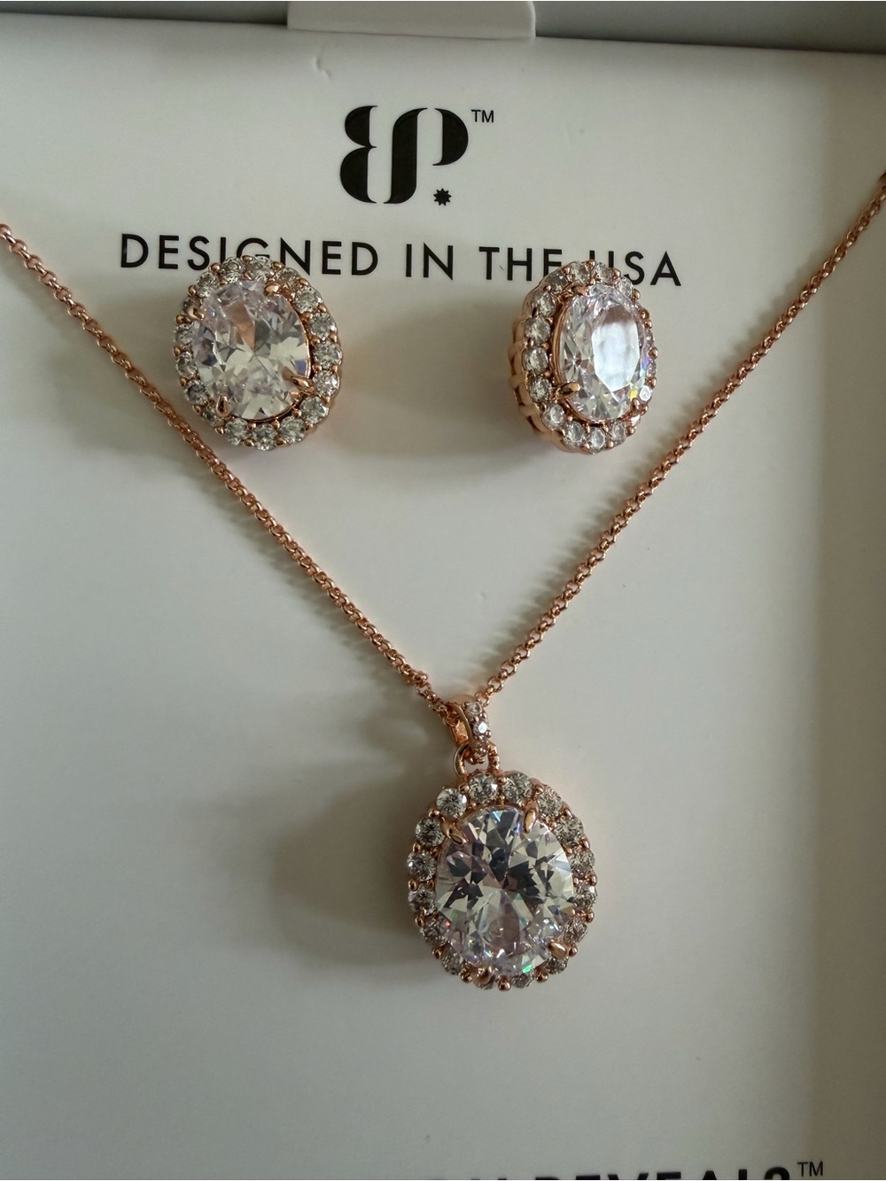 2424 Rose Gold Oval Pendant Necklace and Earring Set - Picture 2 of 3